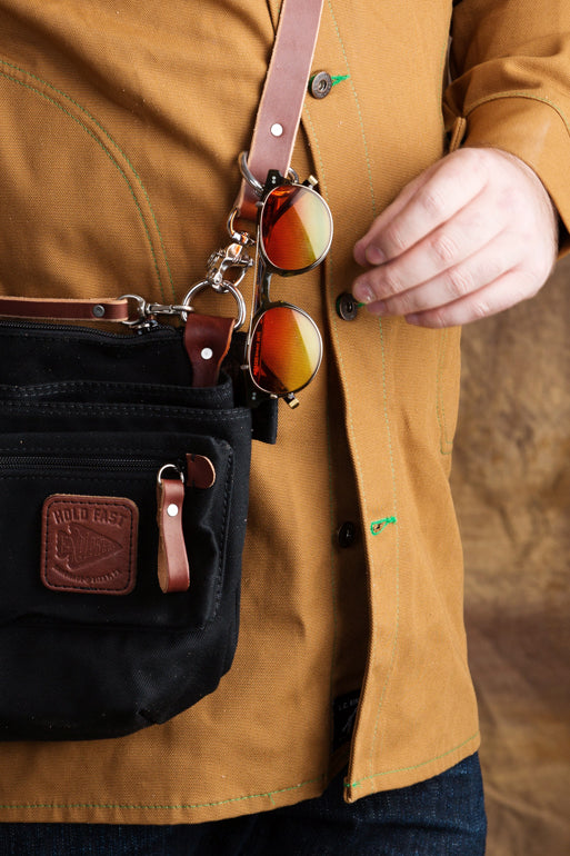 Explorer Lens Quiver | Canvas and Leather Messenger Bag