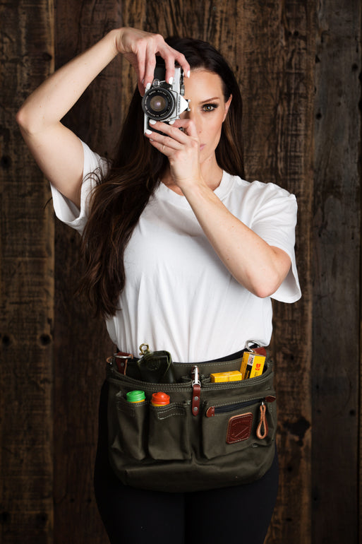 Explorer Lens Quiver | Canvas and Leather Messenger Bag