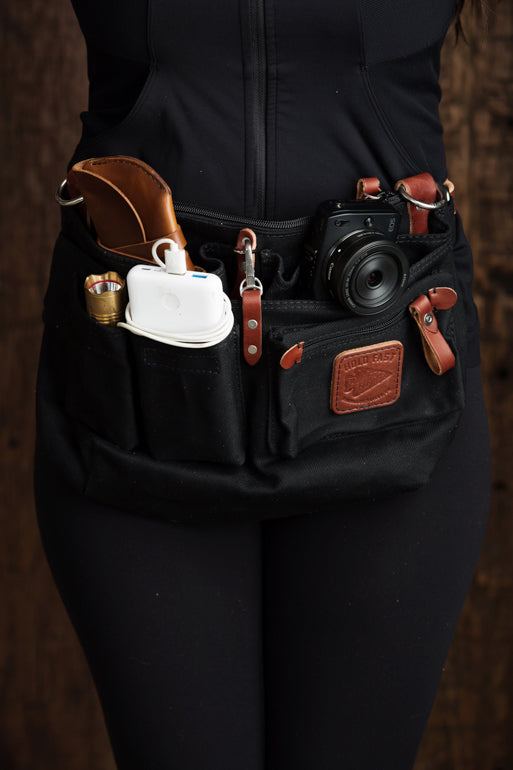Explorer Lens Quiver | Canvas and Leather Messenger Bag