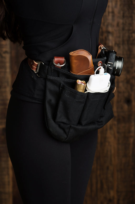 Explorer Lens Quiver | Canvas and Leather Messenger Bag
