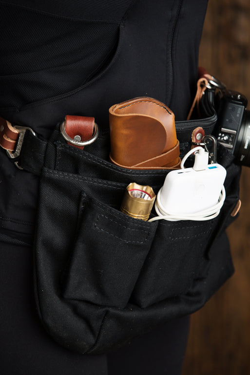 Explorer Lens Quiver | Canvas and Leather Messenger Bag