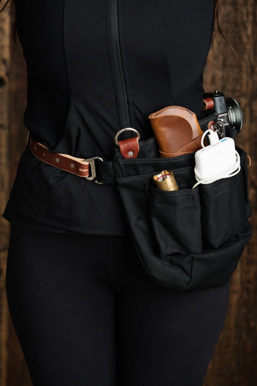 Explorer Lens Quiver | Canvas and Leather Messenger Bag