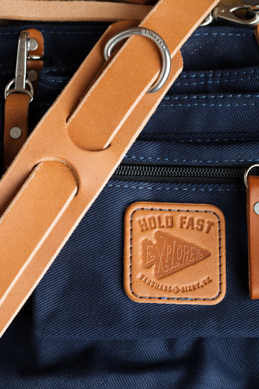 Explorer Lens Quiver | Canvas and Leather Messenger Bag