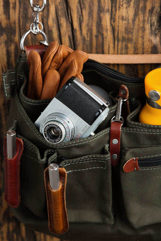 Explorer Lens Quiver | Canvas and Leather Messenger Bag