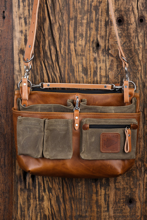 Explorer Lens Quiver | Canvas and Leather Messenger Bag