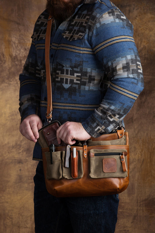 Explorer Lens Quiver | Canvas and Leather Messenger Bag