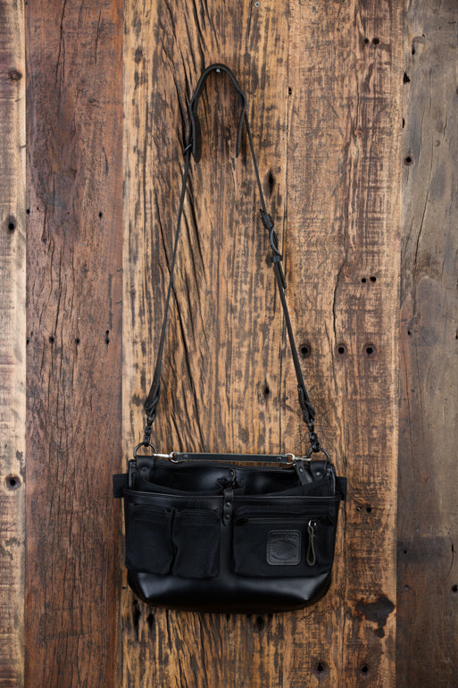 Explorer Lens Quiver | Canvas and Leather Messenger Bag