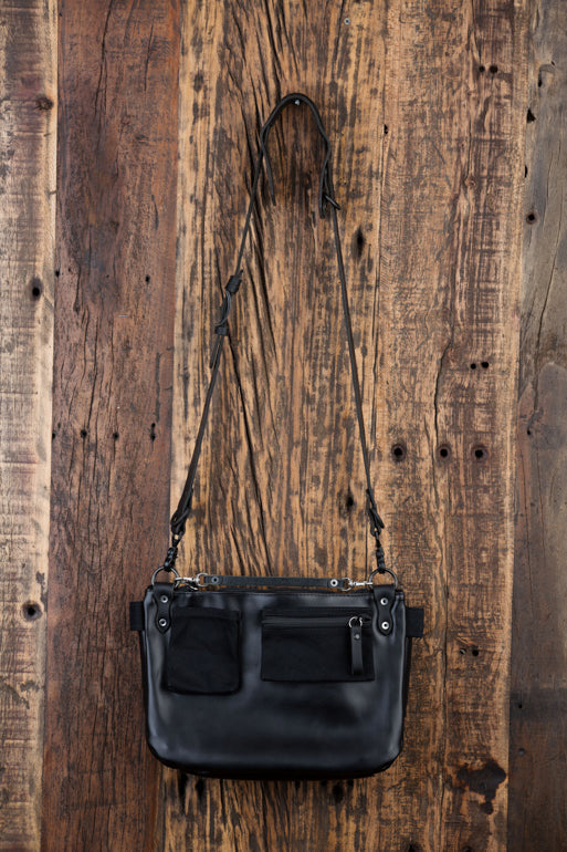 Explorer Lens Quiver | Canvas and Leather Messenger Bag