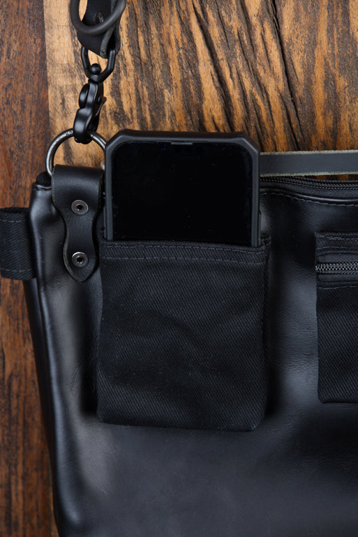 Explorer Lens Quiver | Canvas and Leather Messenger Bag